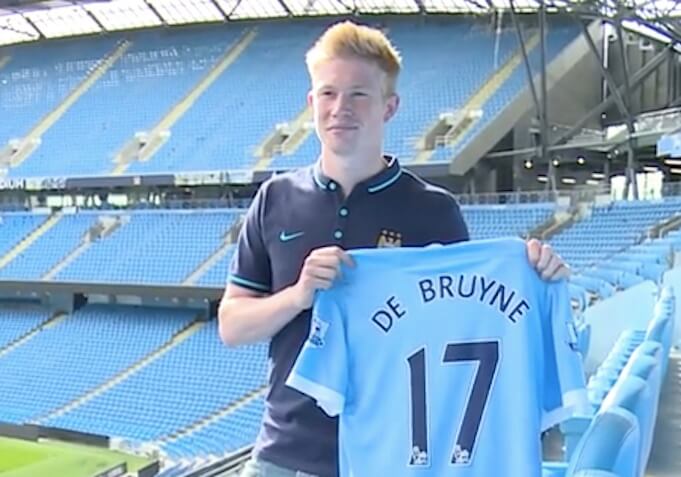 Kevin de Bruyne als neuer Spieler bei Manchester City 2015. (Screenshot:YouTube/RoMarsh)