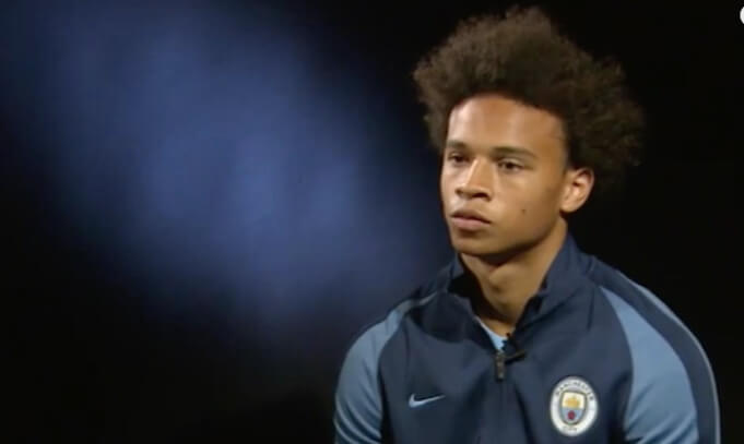 Leroy Sane bei seinem ersten Interview für Manchester City. (Screenshot:YouTube/Man City)